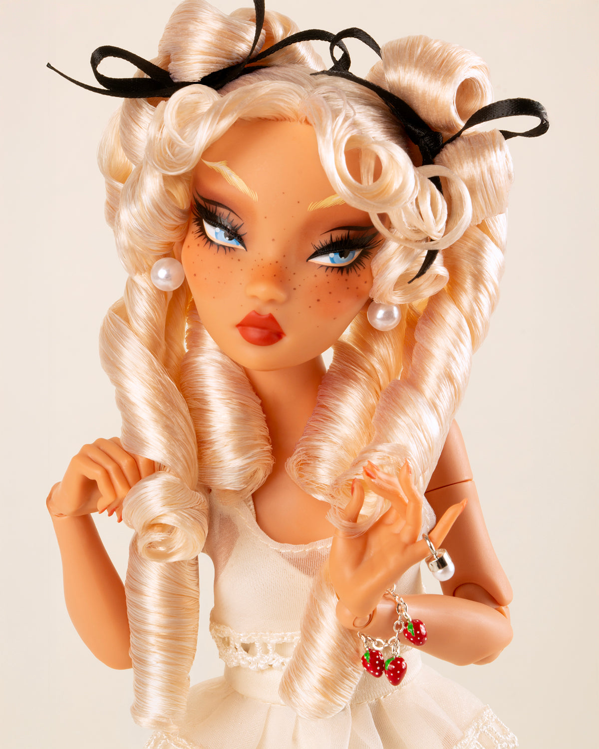 PIDGIN DOLL “POWDER”