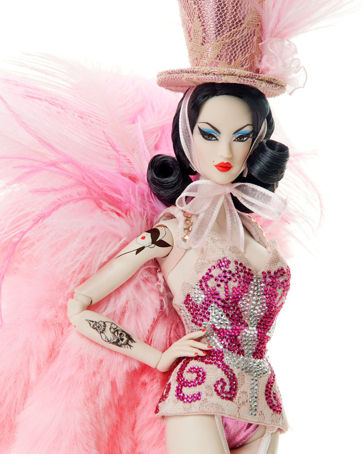 VIOLET CHACHKI